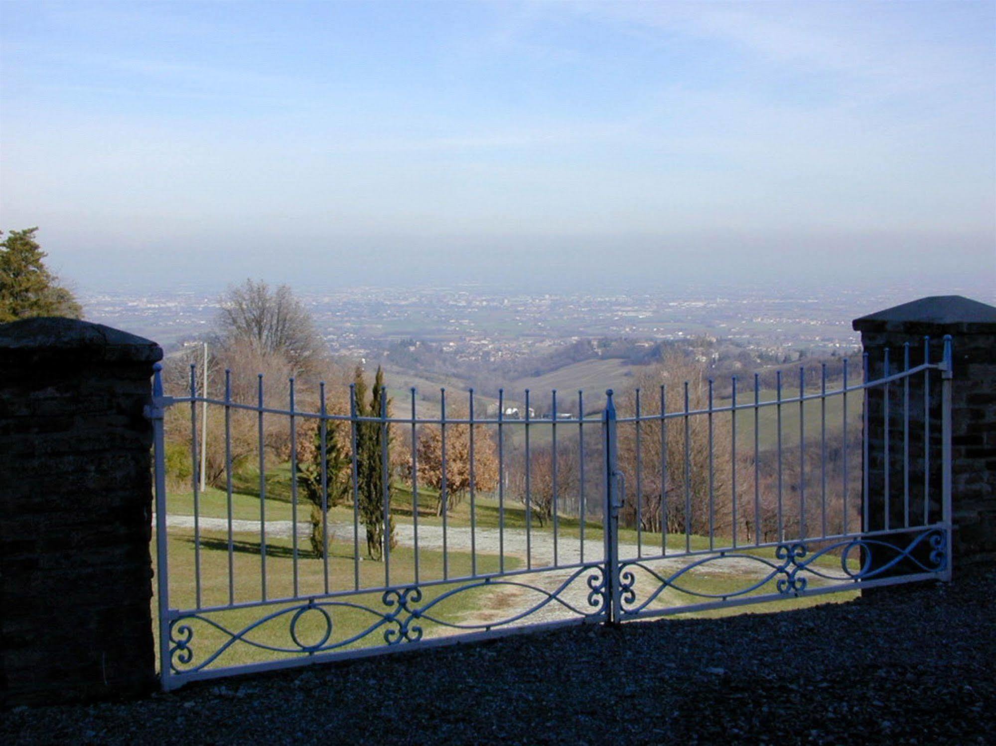 Agriturismo Cavazzone Regnano  ภายนอก รูปภาพ